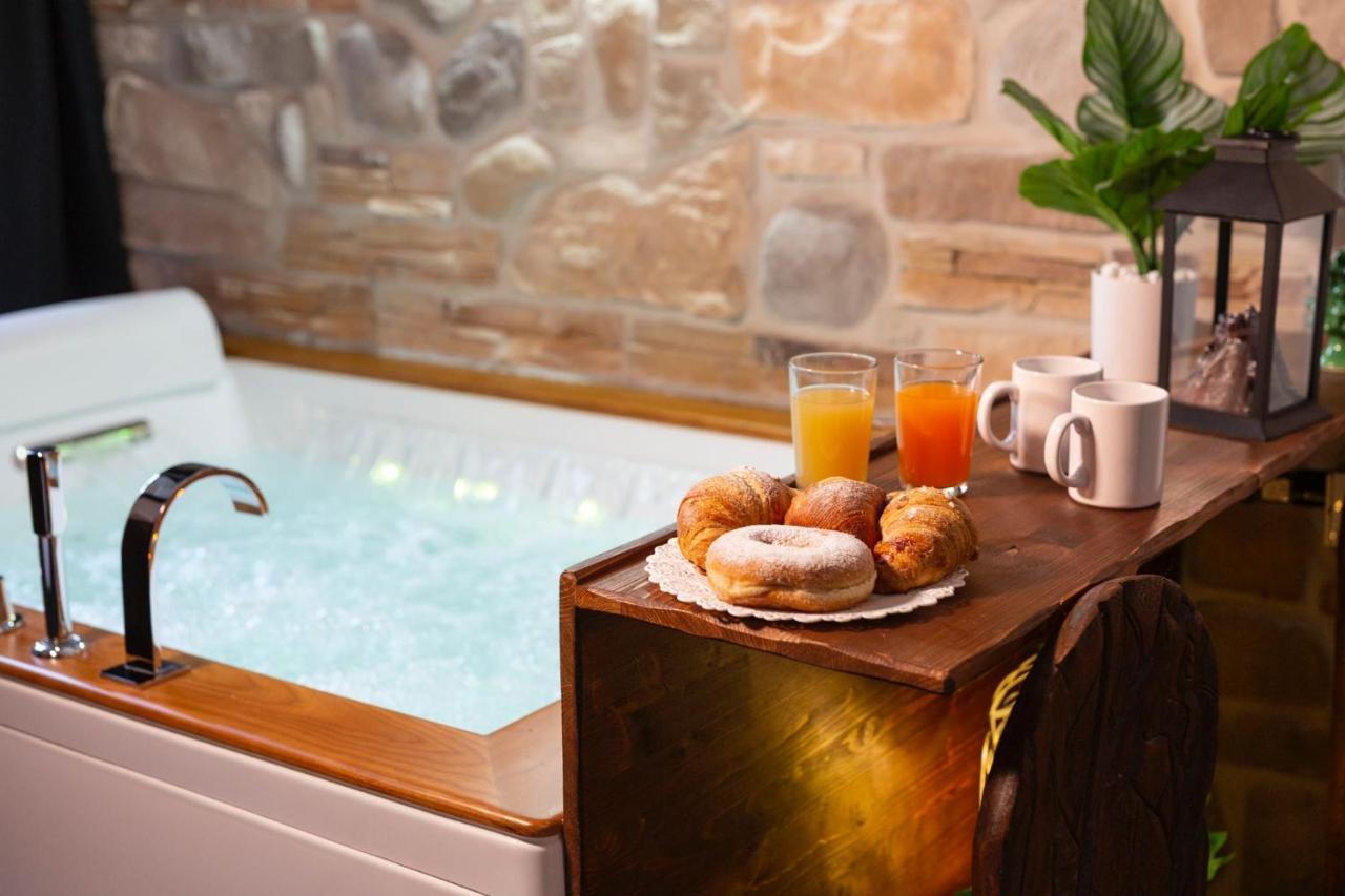 Pompei Luxury Rooms Екстериор снимка